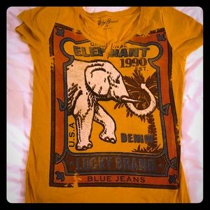 Lucky Brand T-shirt
